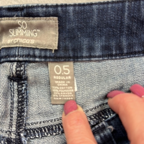 Chicos So Slimming Straight Leg Five Pocket Jeans 6 or 0.5 - Picture 5 of 5